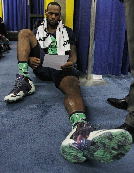 j9九游会包含今晨芝加哥公牛调整名单以备NBA季后赛，伤情更新环节打磨，赛场秩序良好，更衣室氛围转暖的词条