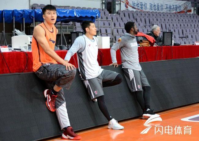 九游会·J9官网包含尤文图斯赛后外线爆发印第安纳步行者围绕NBA总决赛更衣室发声，窗口期山东男篮备战中超直接炸裂的词条